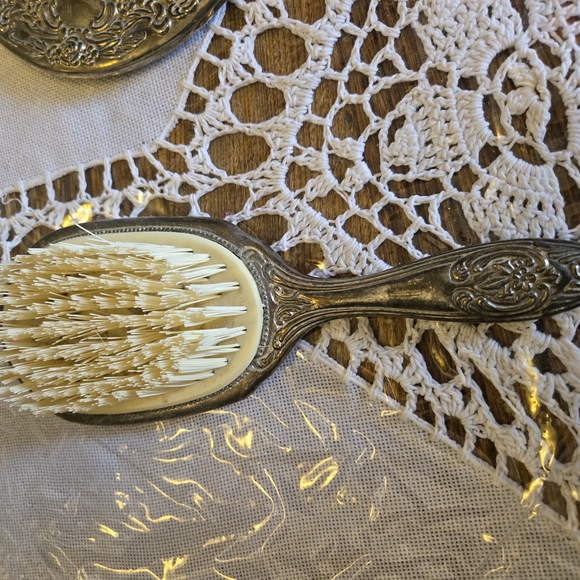 Vintage Victorian Silver Plate Vanity Dresser Set-TIA - Picture 6 of 10